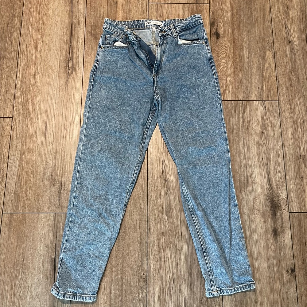 Zara Classic Blue Denim Jeans